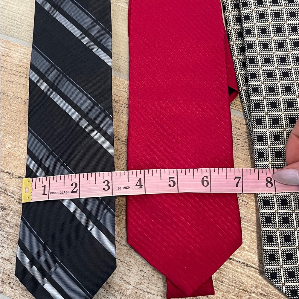 Men's Tie Bundle of 4 Ties - Picture 3 of 5
